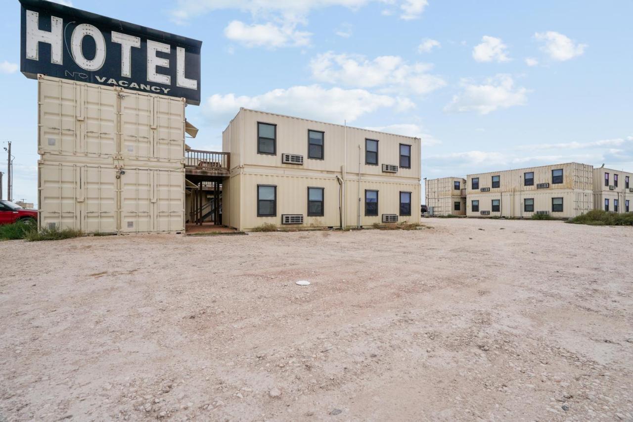 The Resource Inn -Big Lake Tx Extérieur photo