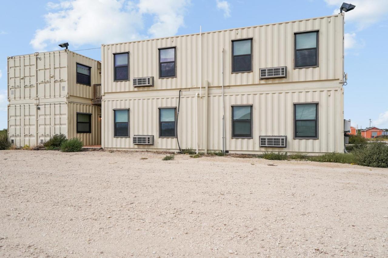 The Resource Inn -Big Lake Tx Extérieur photo