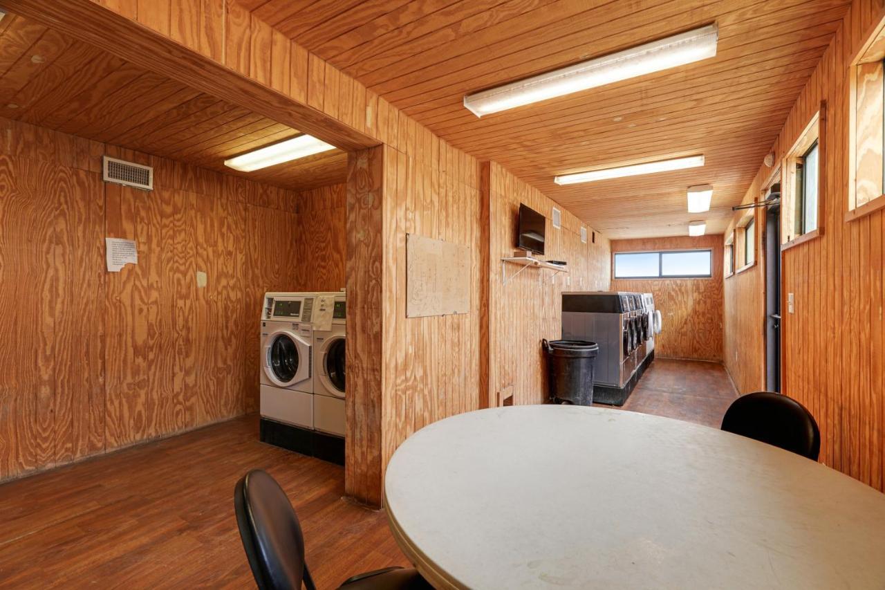 The Resource Inn -Big Lake Tx Extérieur photo