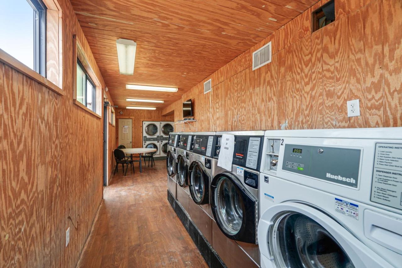 The Resource Inn -Big Lake Tx Extérieur photo