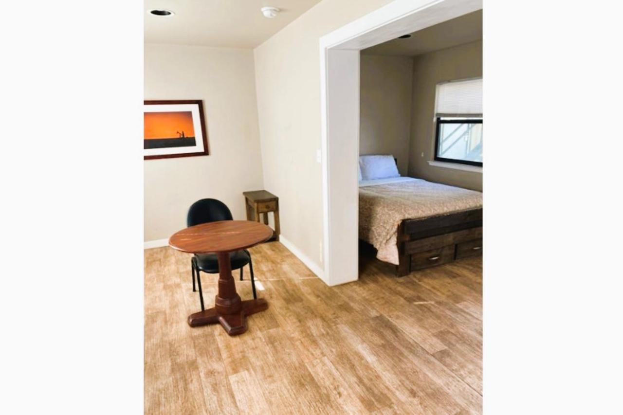 The Resource Inn -Big Lake Tx Extérieur photo